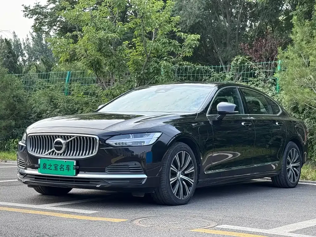 Volvo S90 PHEV — фото 1