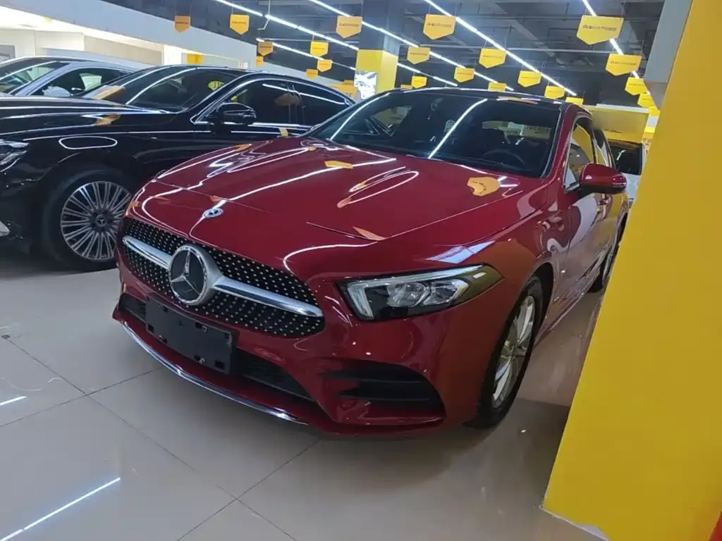 Mercedes-Benz A-Class — фото 1