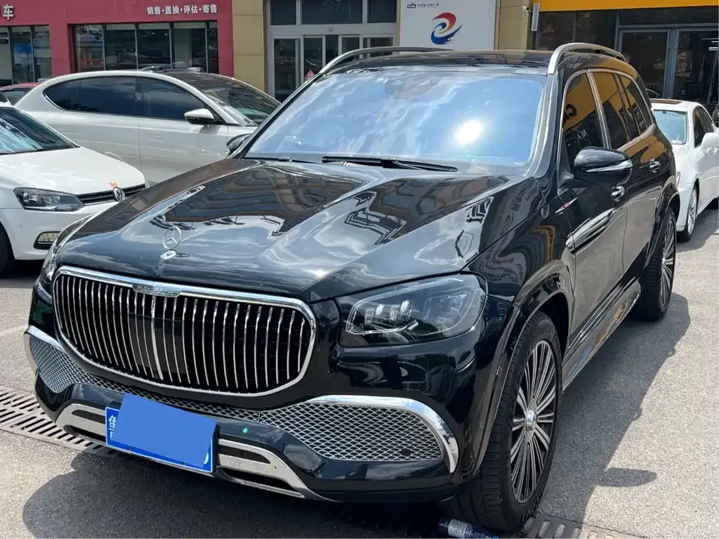 Mercedes-Benz GLS — фото 1