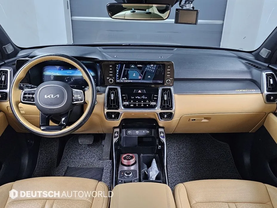Kia Sorento — фото 9