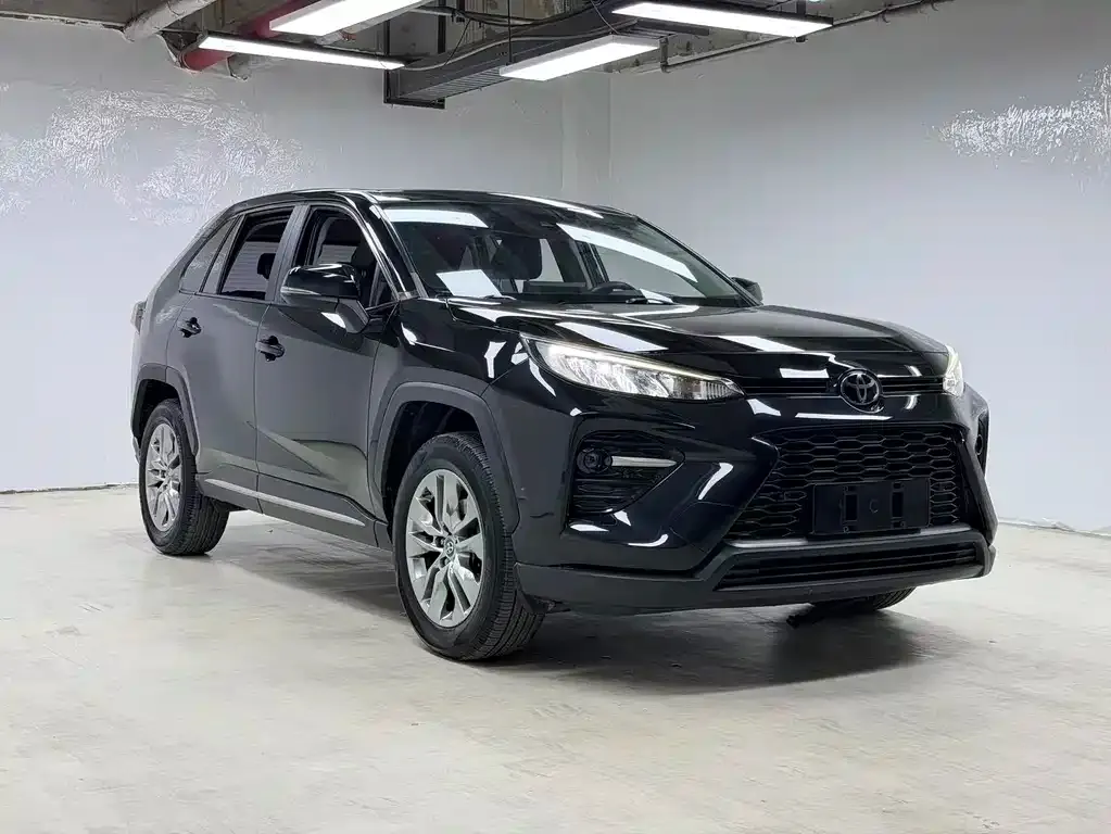 Toyota Wildlander — фото 10
