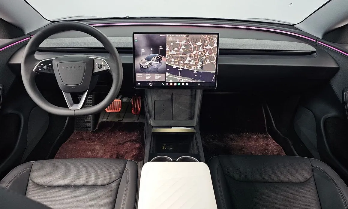 Tesla Model 3 2025 из KR, фото 9
