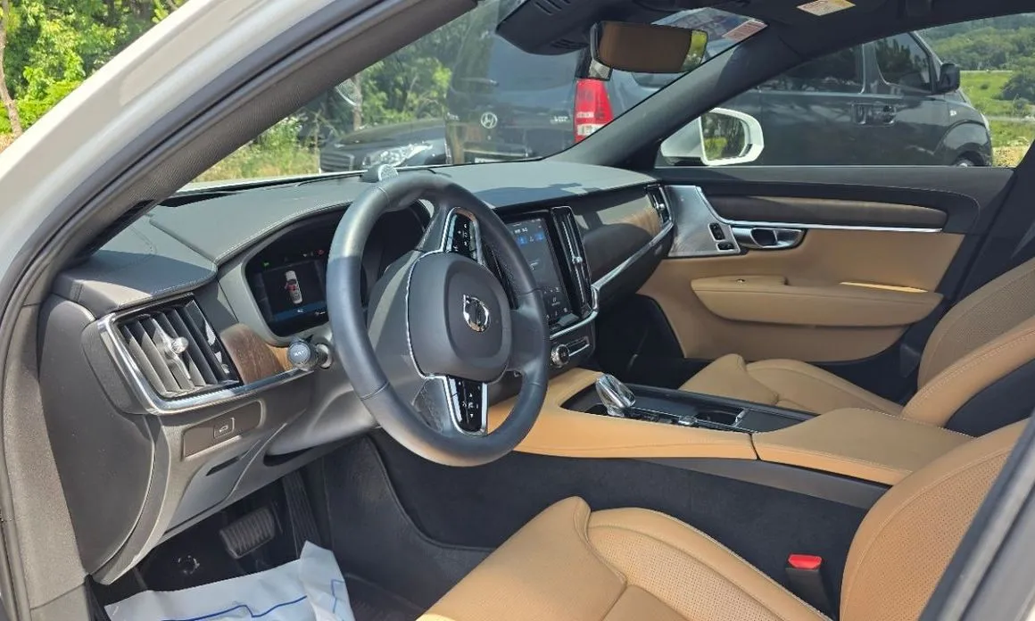 Volvo S90 2023 из KR, фото 7