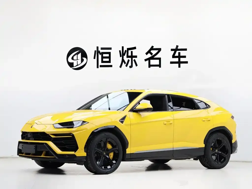 Lamborghini Urus — фото 1