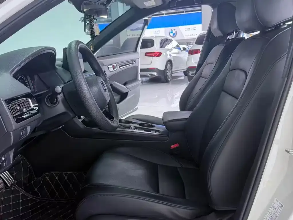 Honda Civic — фото 7