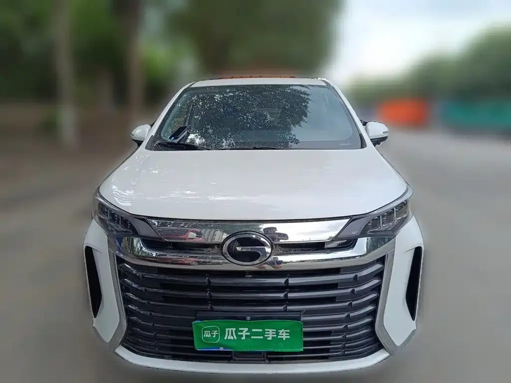 GAC Motor Trumpchi M6 — фото 10