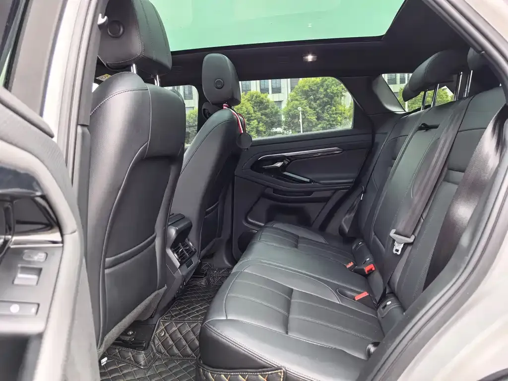 Land Rover Evoque — фото 10