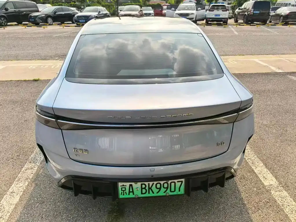 BYD Seal — фото 8