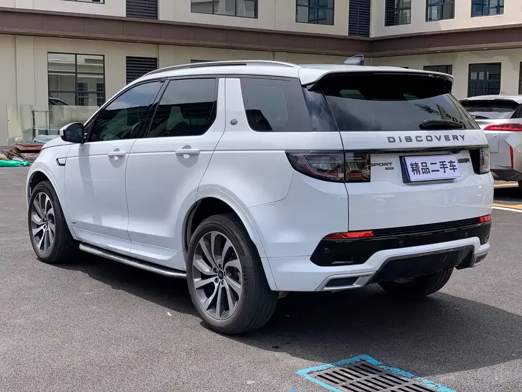 Land Rover Discovery Sport — фото 10