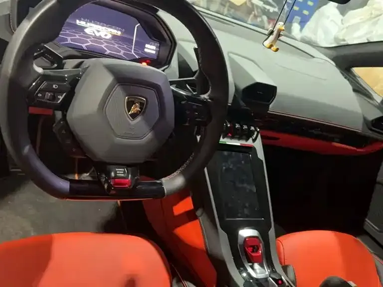 Lamborghini Huracan — фото 4