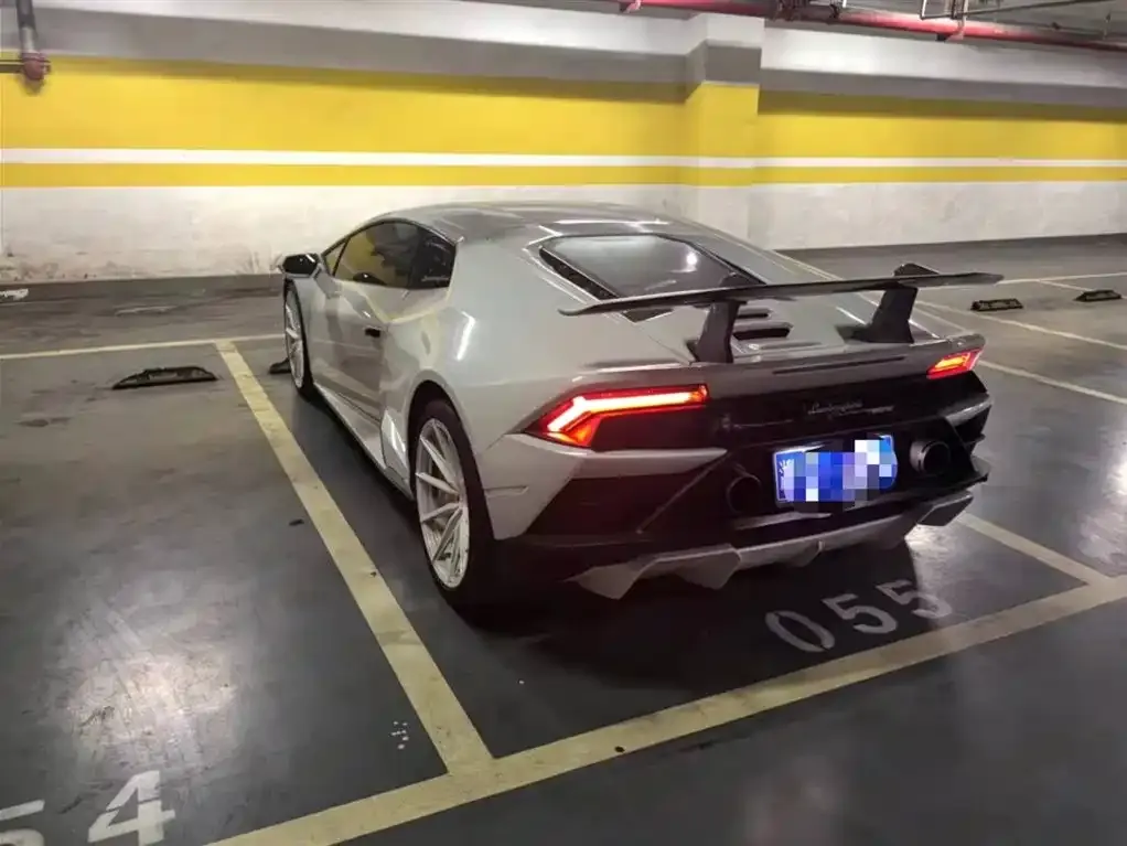 Lamborghini Huracan — фото 3