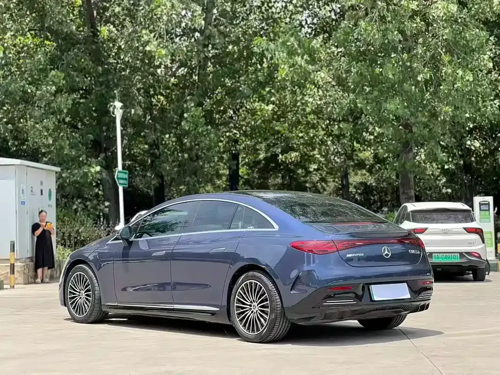 Mercedes-Benz EQE 2024 из CN, фото 8