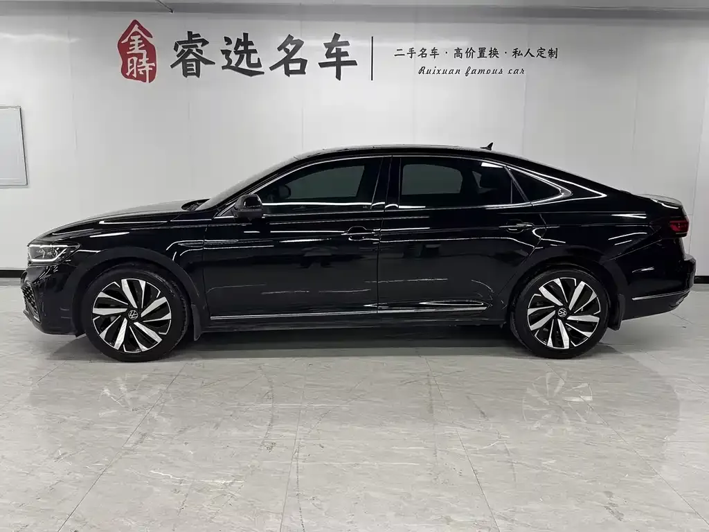 Volkswagen Passat — фото 4