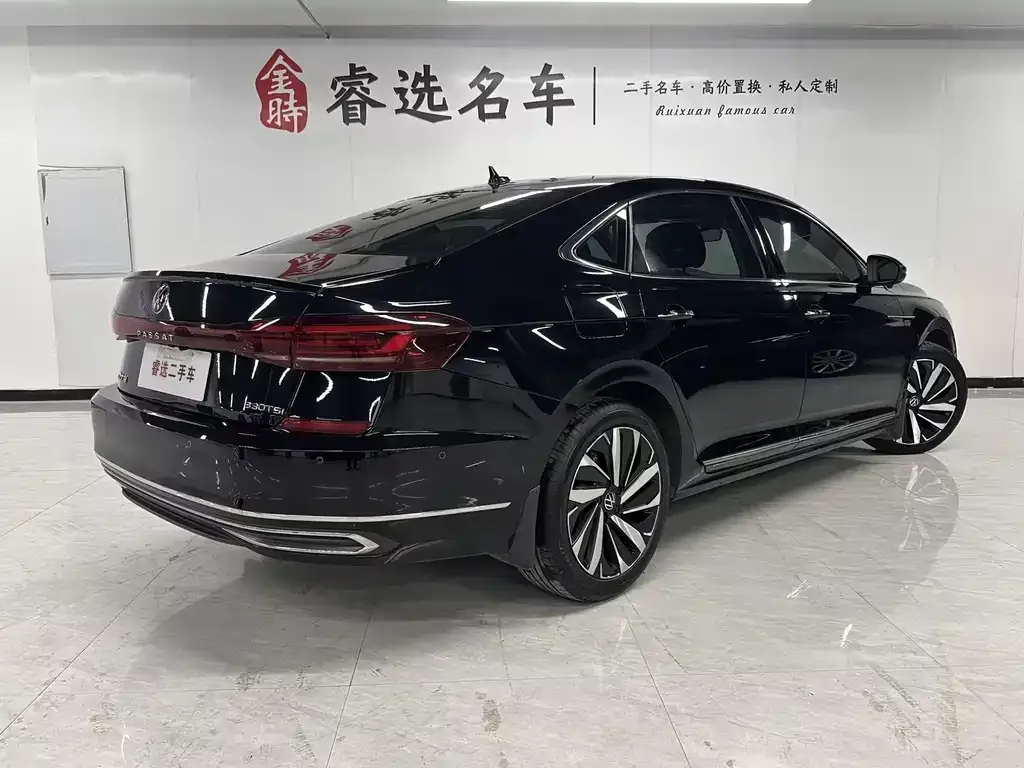 Volkswagen Passat — фото 2