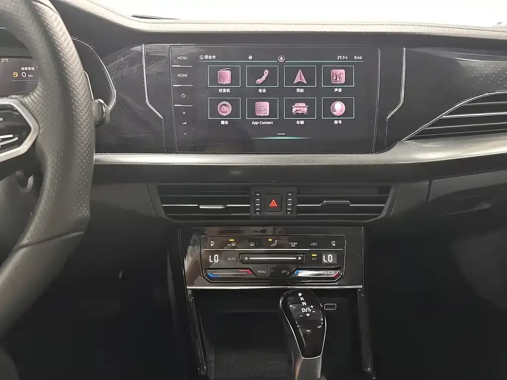 Volkswagen Passat — фото 10