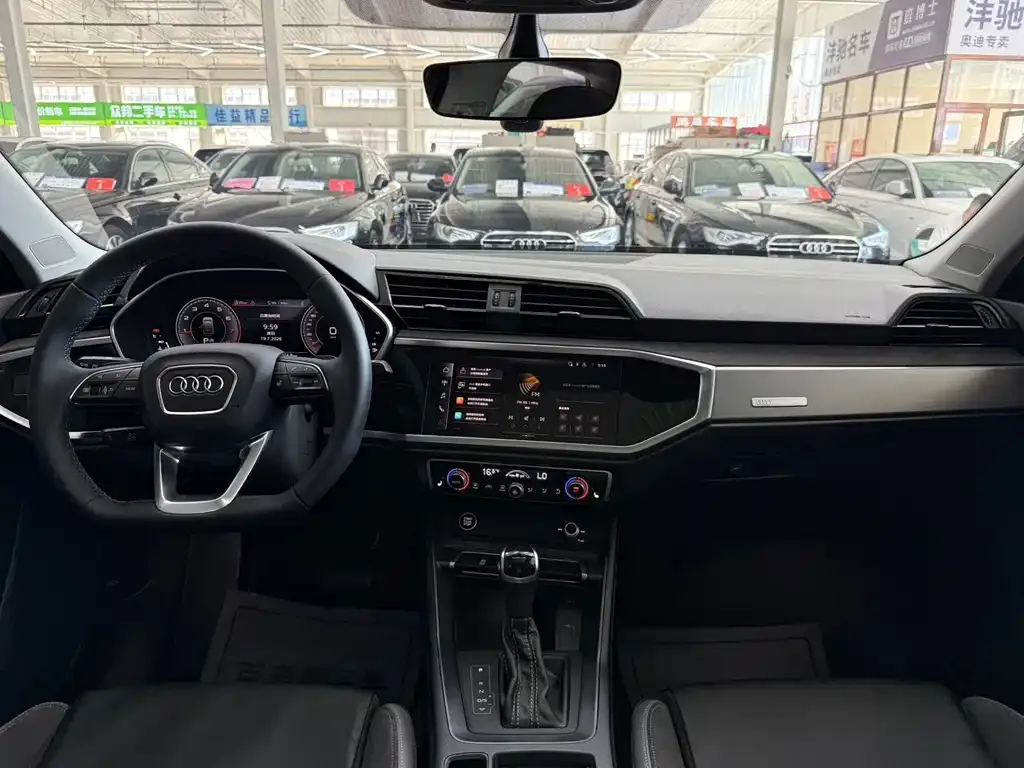 Audi Q3 Sportback — фото 3