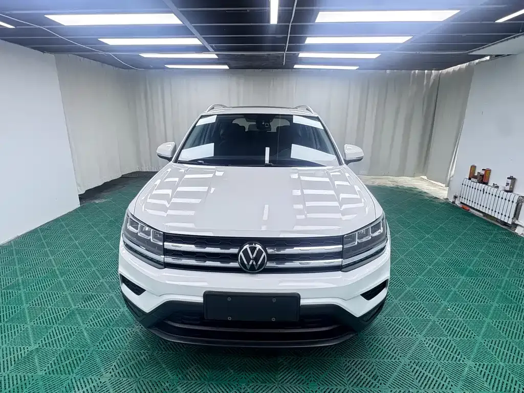 Volkswagen Tharu — фото 5