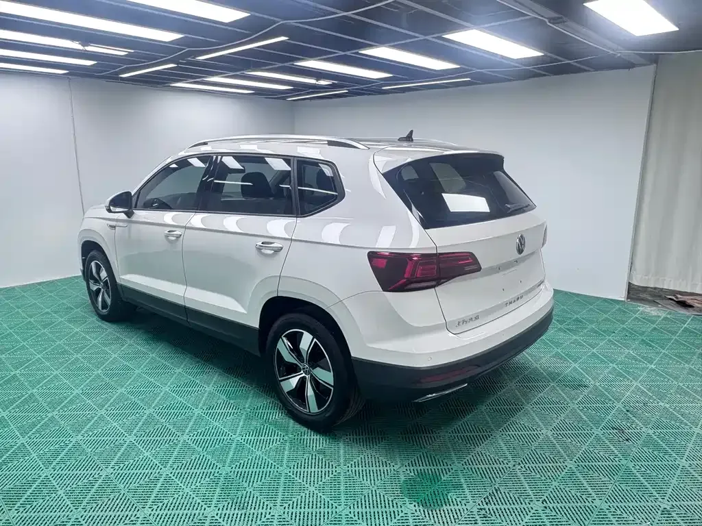 Volkswagen Tharu — фото 10