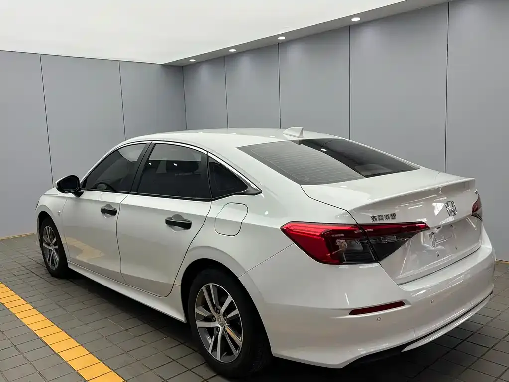 Honda Civic 2023 из CN, фото 9