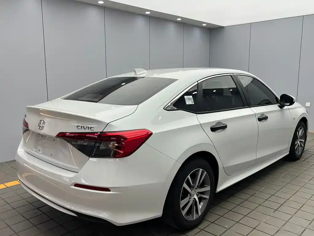 Honda Civic 2023 из CN, фото 3