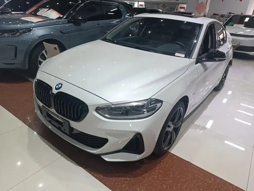 BMW 1 Series — фото 1