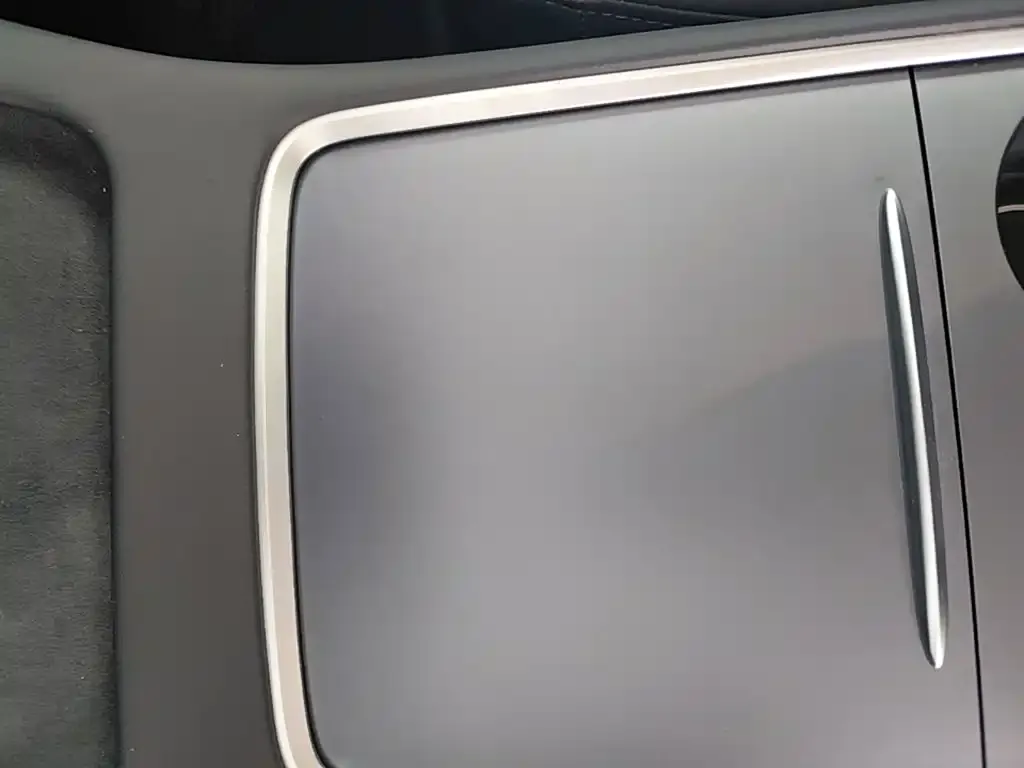 Tesla Model 3 — фото 2