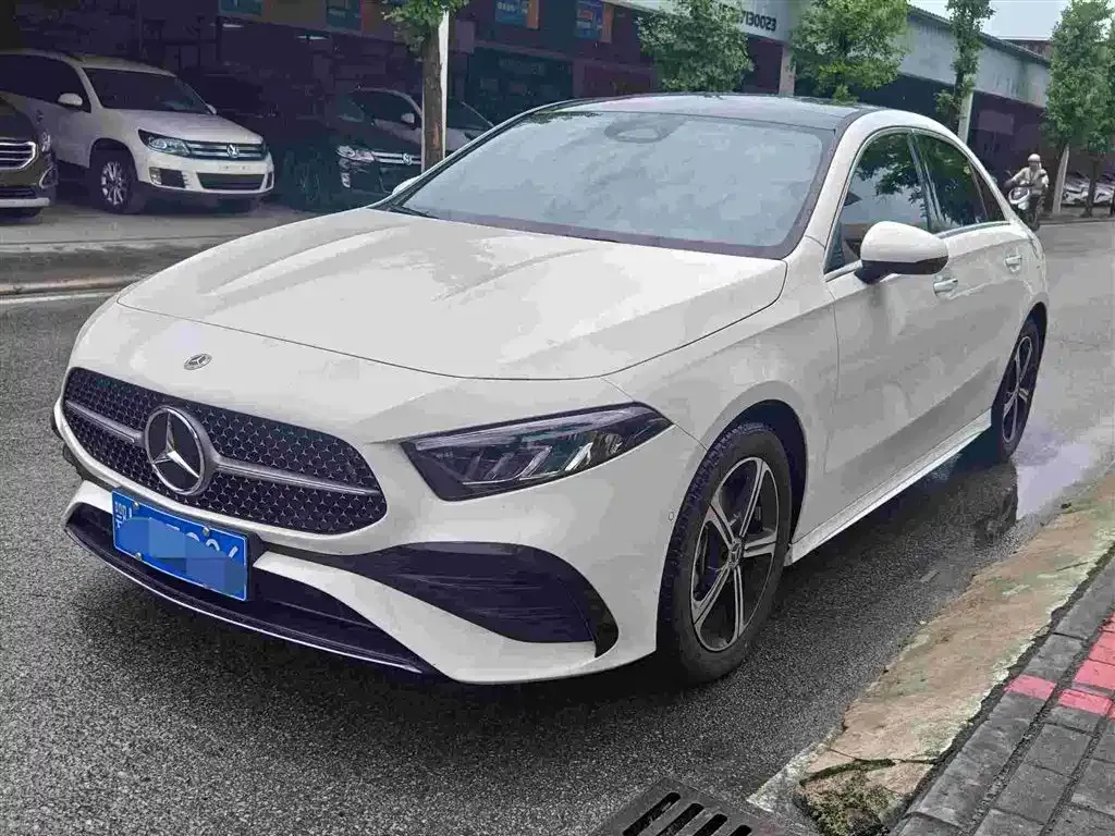 Mercedes-Benz A-Class — фото 1