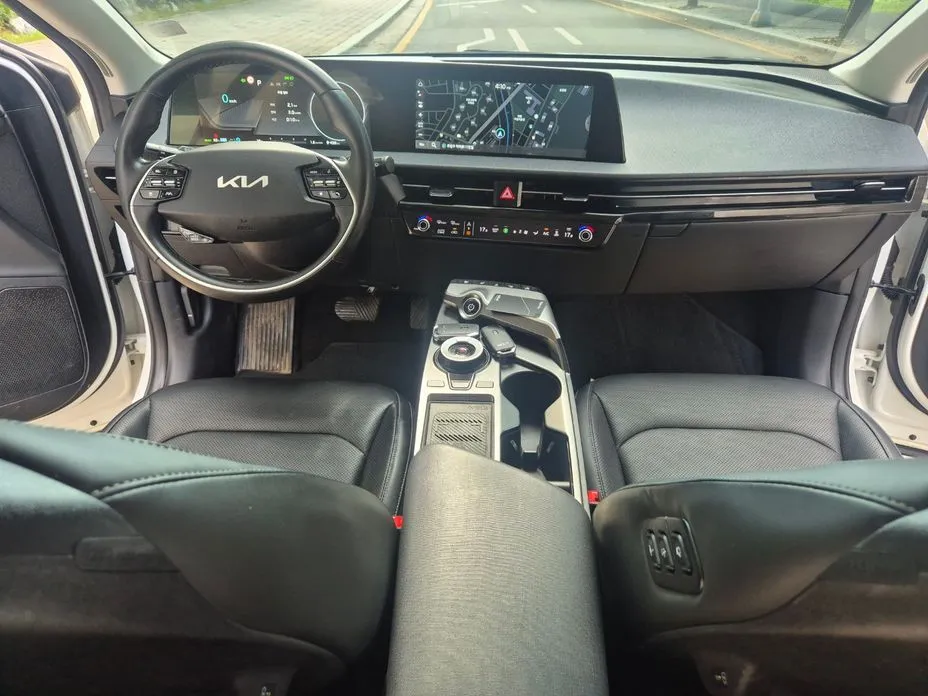 Kia EV6 — фото 9