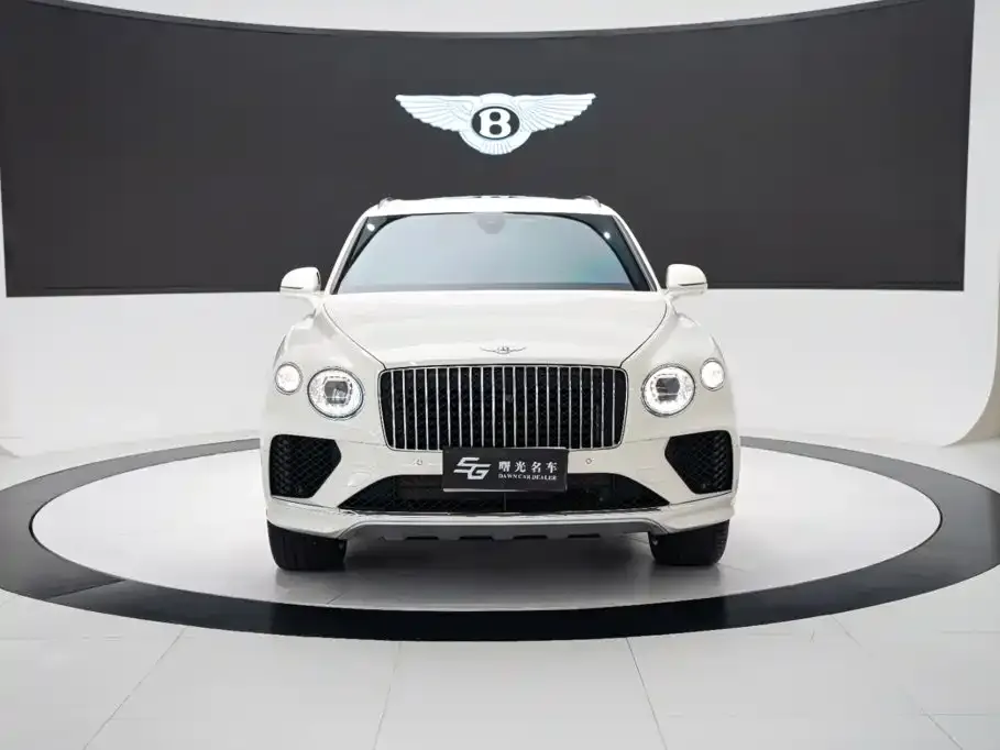 Bentley Bentayga — фото 4