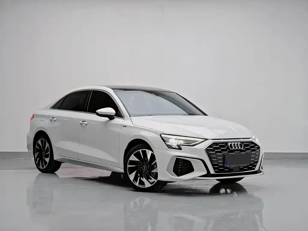 Audi A3 — фото 3