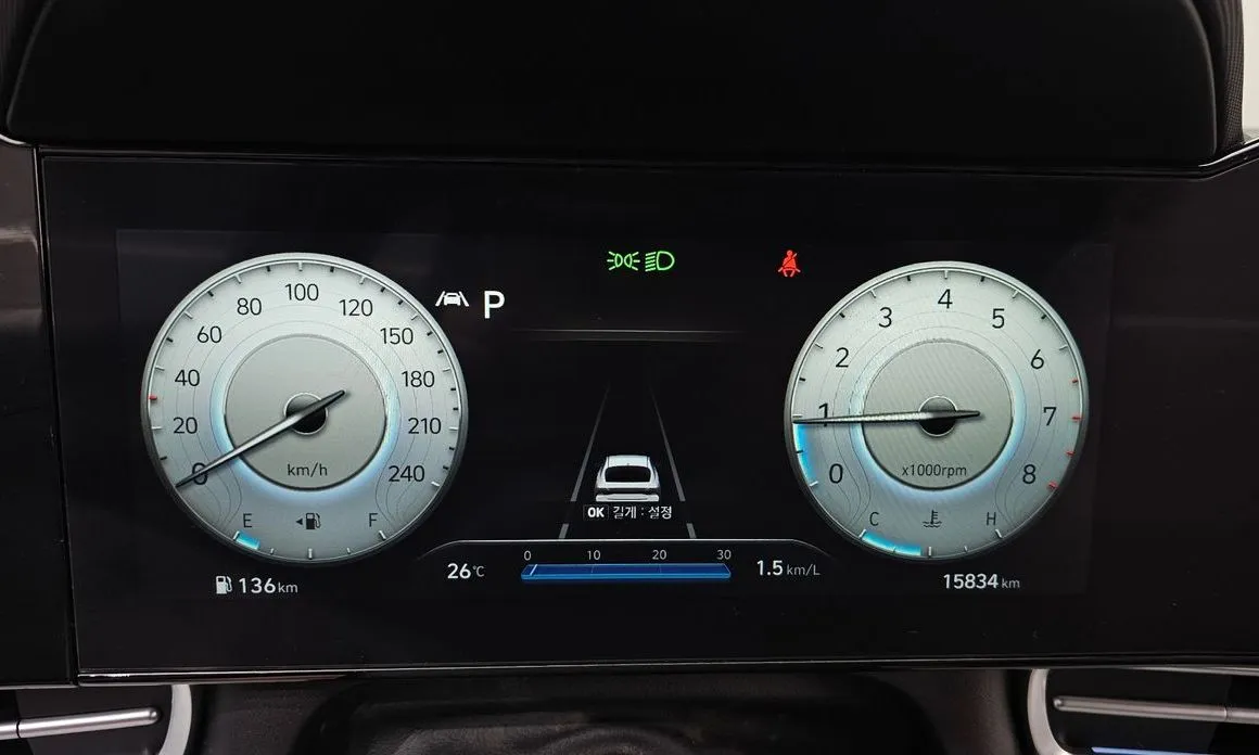 Hyundai AVANTE — фото 2