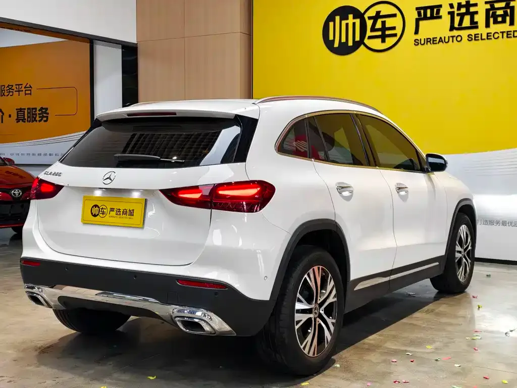 Mercedes-Benz GLA — фото 4