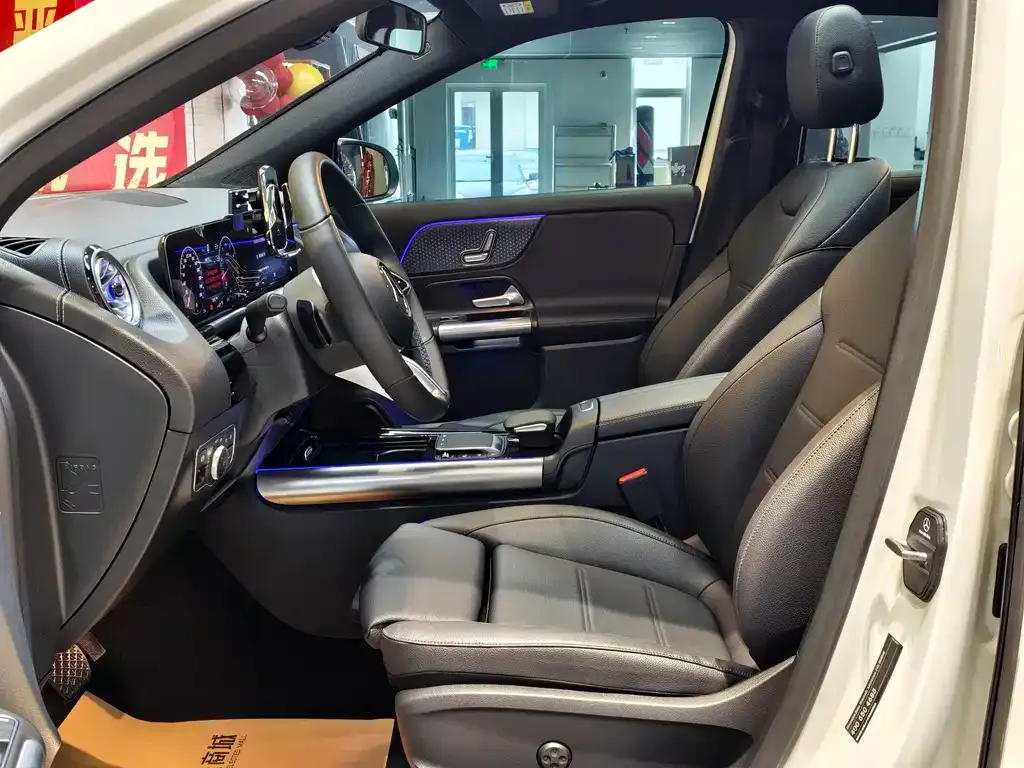 Mercedes-Benz GLA — фото 5