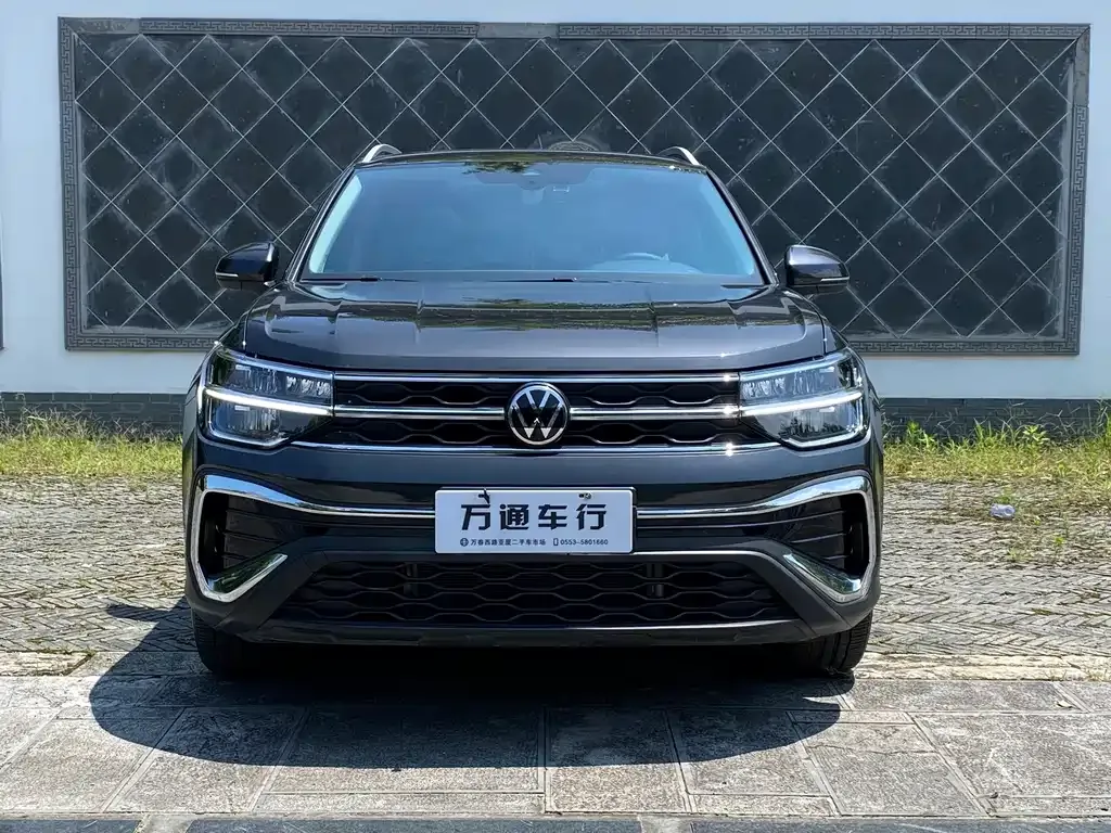 Volkswagen Tharu — фото 2