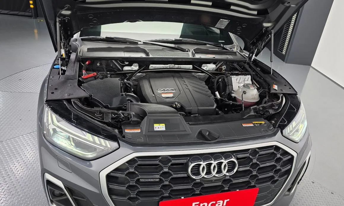 Audi Q5 2021 из KR, фото 7