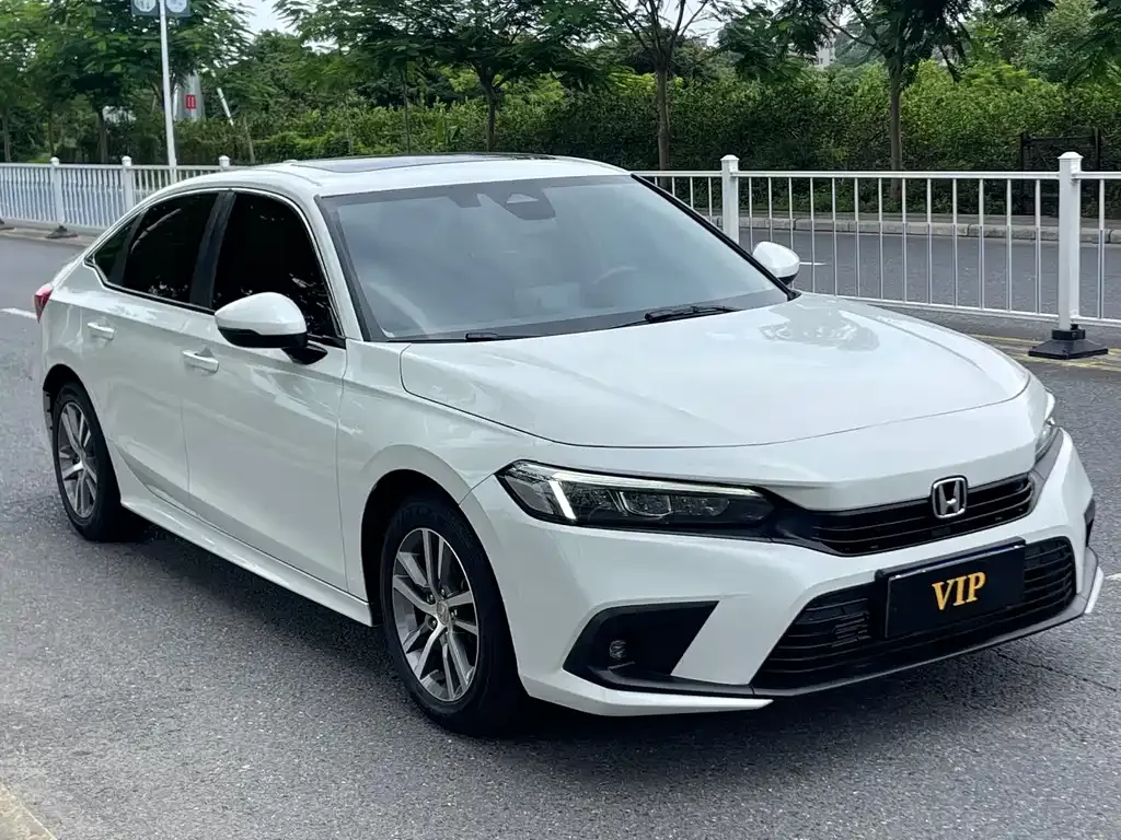 Honda Civic — фото 10