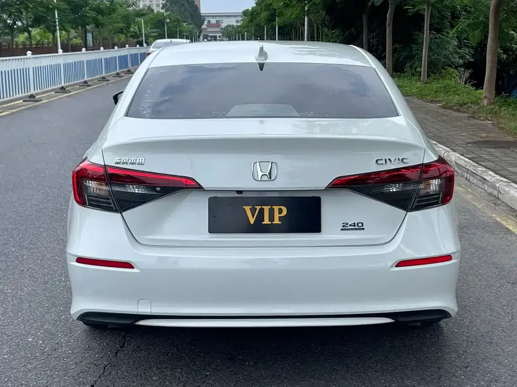 Honda Civic — фото 4