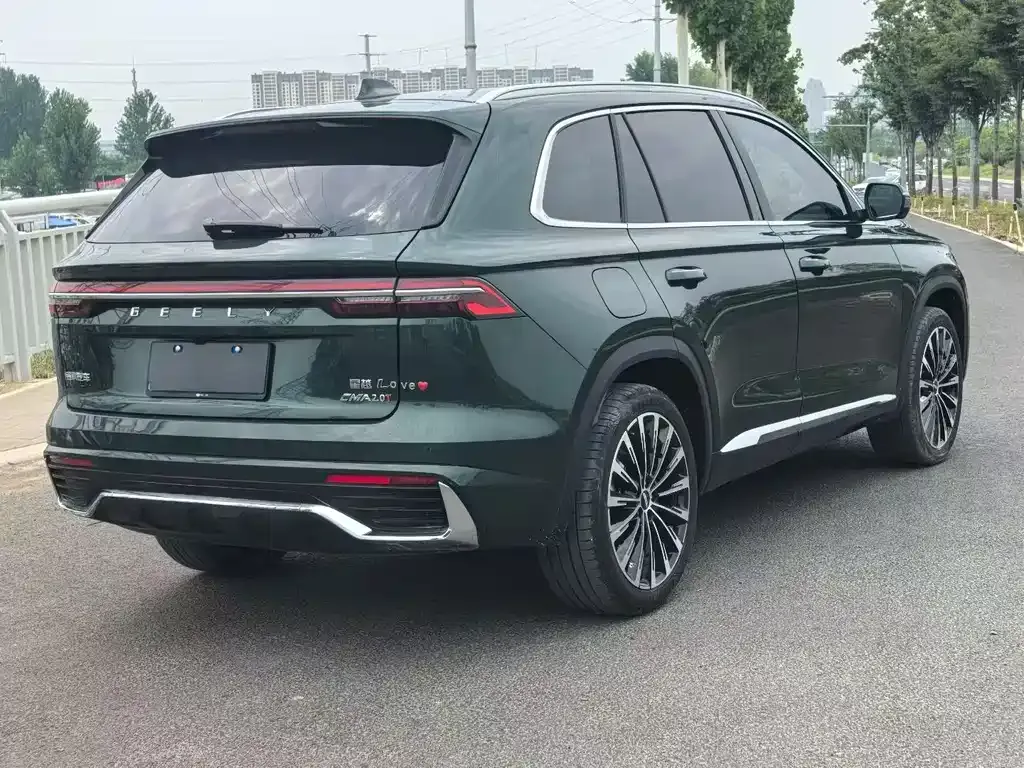 Geely Xingyue L — фото 9