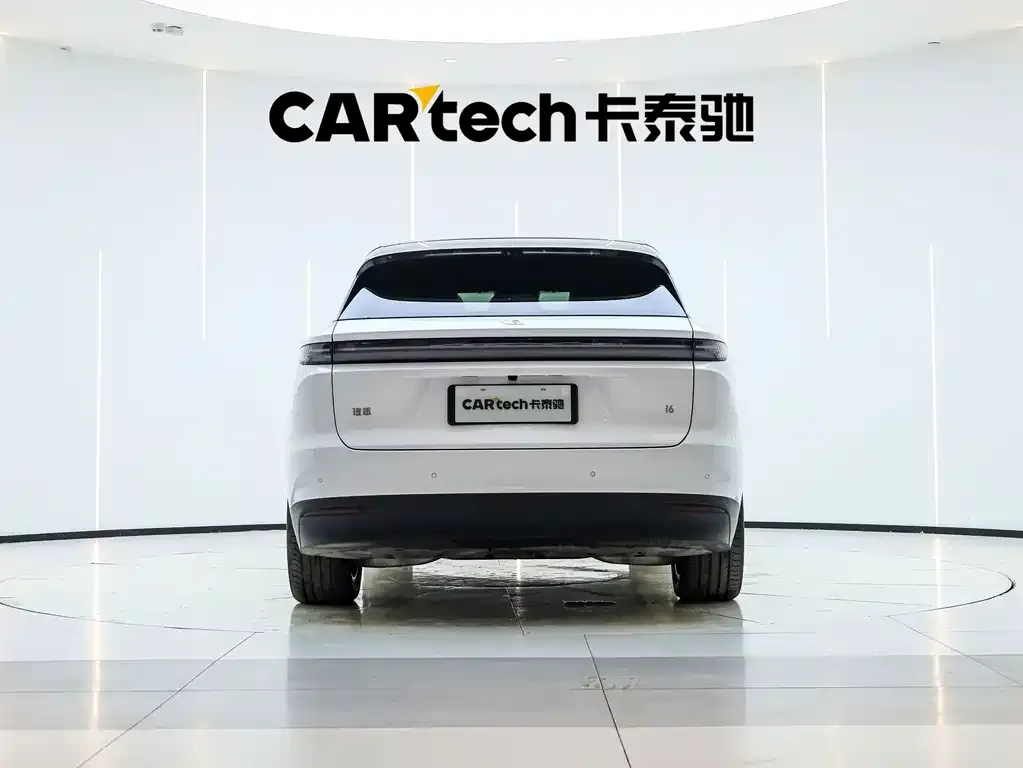 Li Auto i6 — фото 10