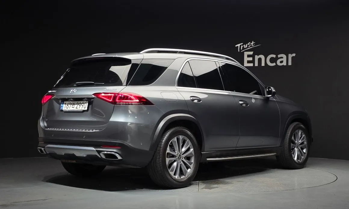 Mercedes-Benz GLE-Class — фото 4