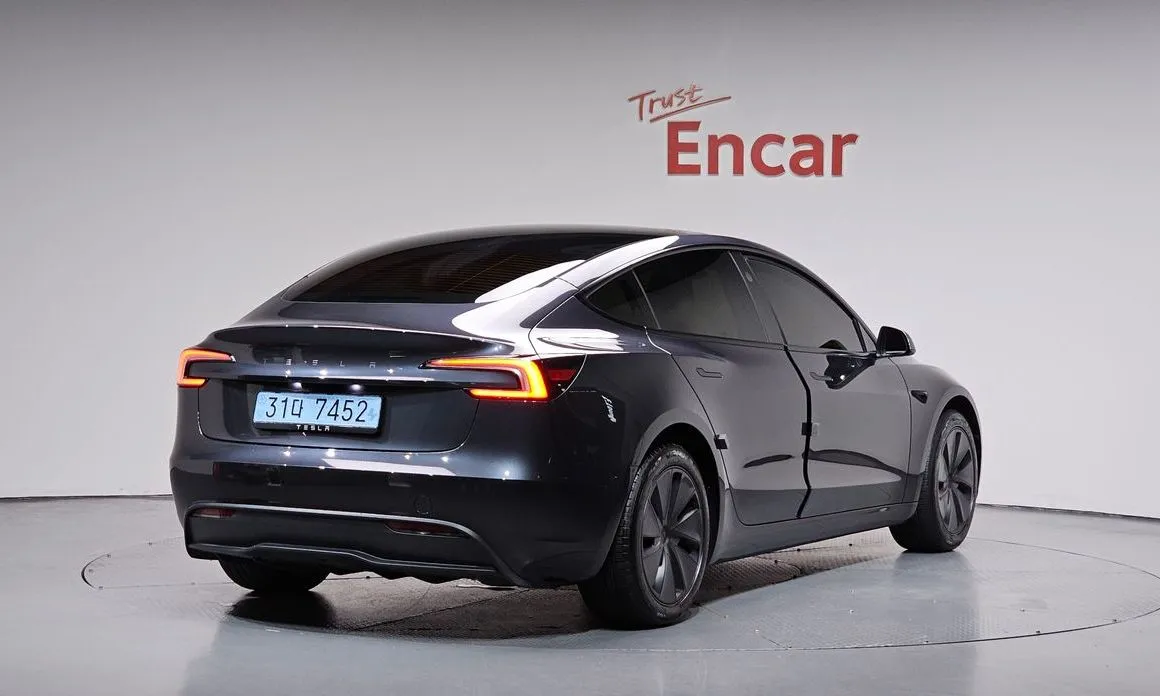Tesla Model 3 2025 из KR, фото 7