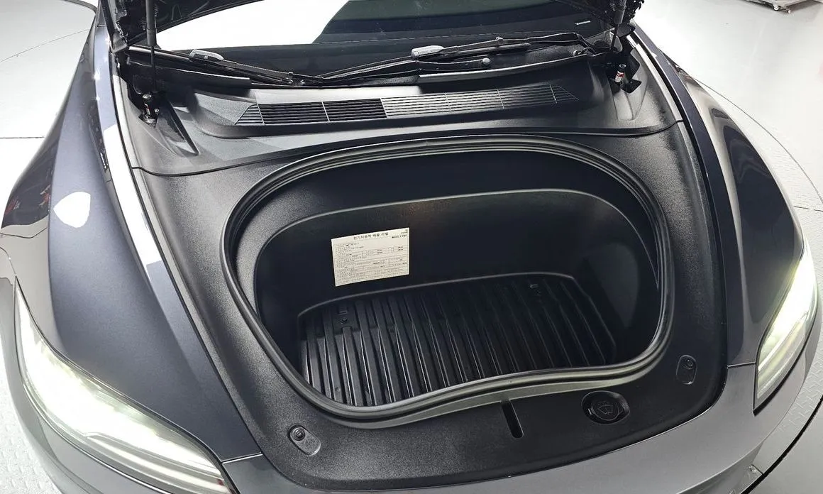 Tesla Model 3 2025 из KR, фото 8