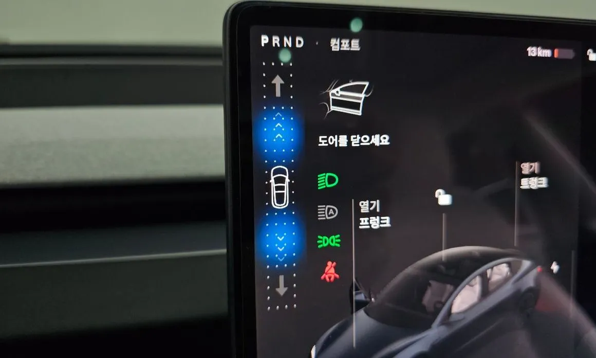 Tesla Model 3 2025 из KR, фото 9