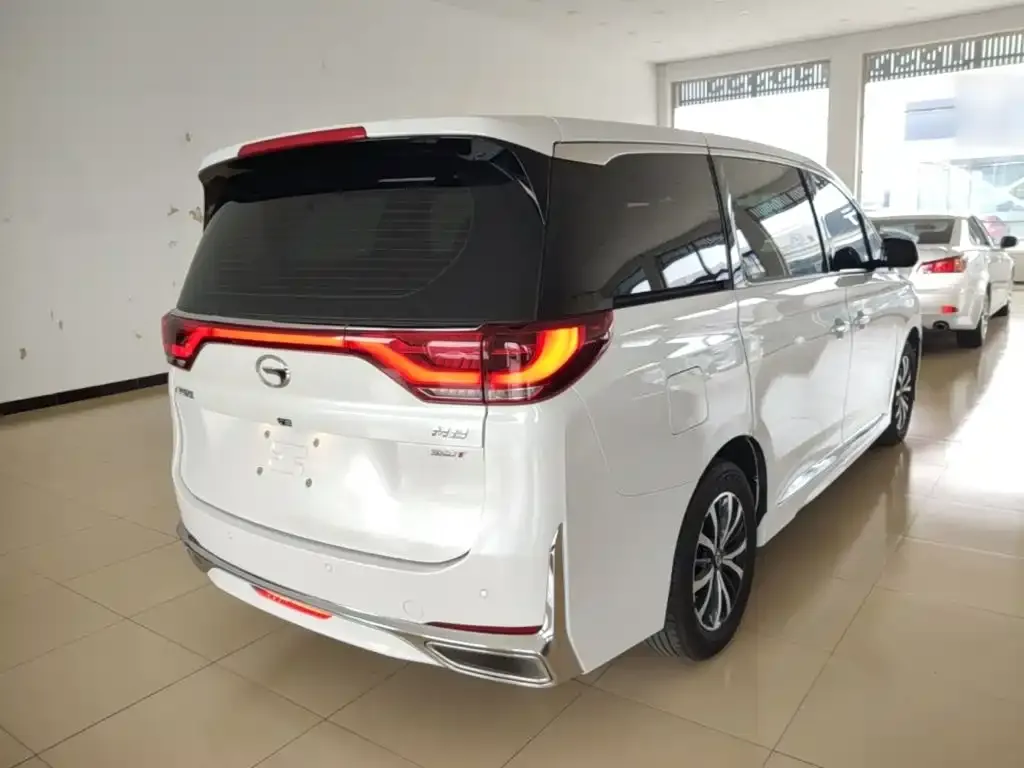 GAC Motor Trumpchi M8 — фото 3