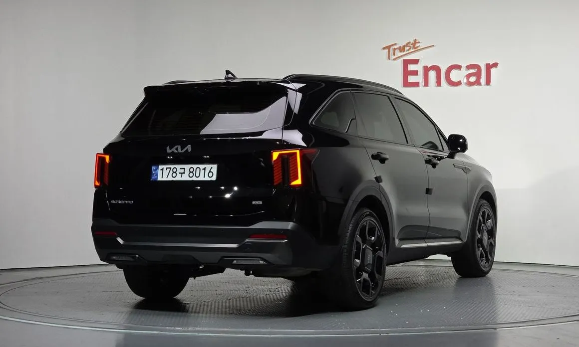 Kia Sorento — фото 4