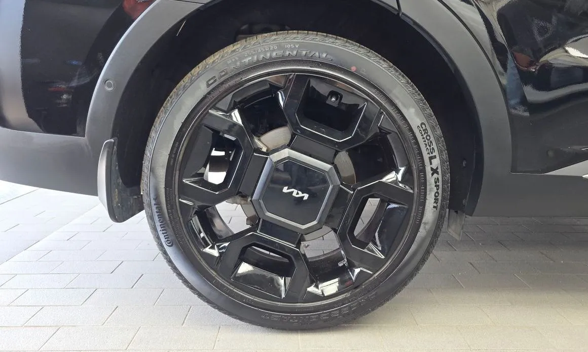 Kia Sorento — фото 10