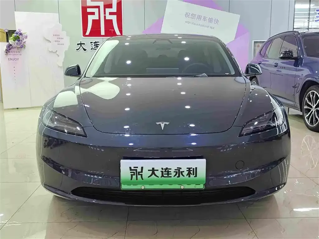 Tesla Model 3 — фото 5