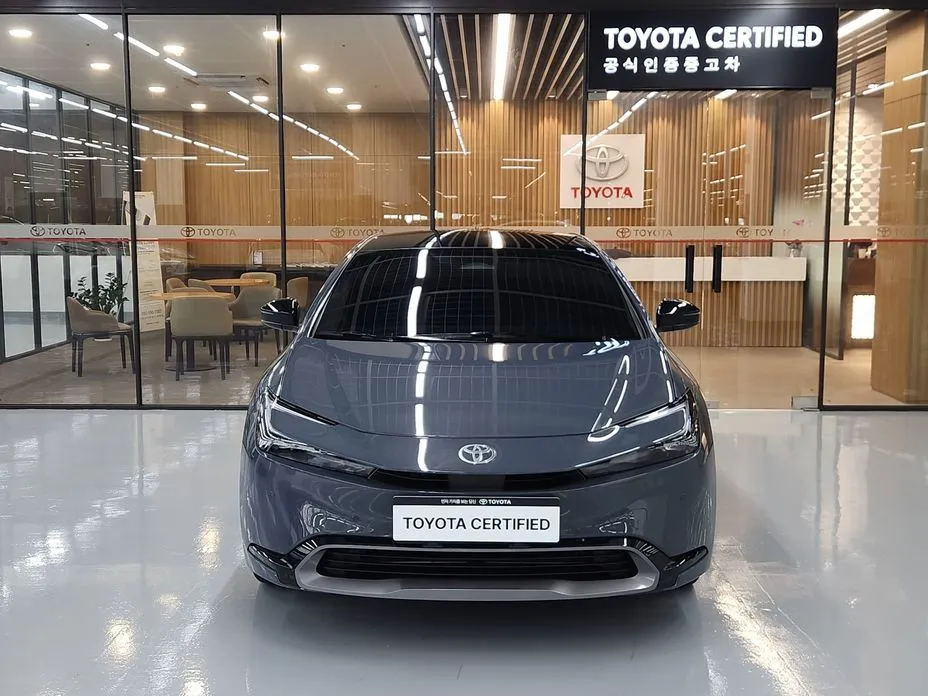 Toyota Prius — фото 8