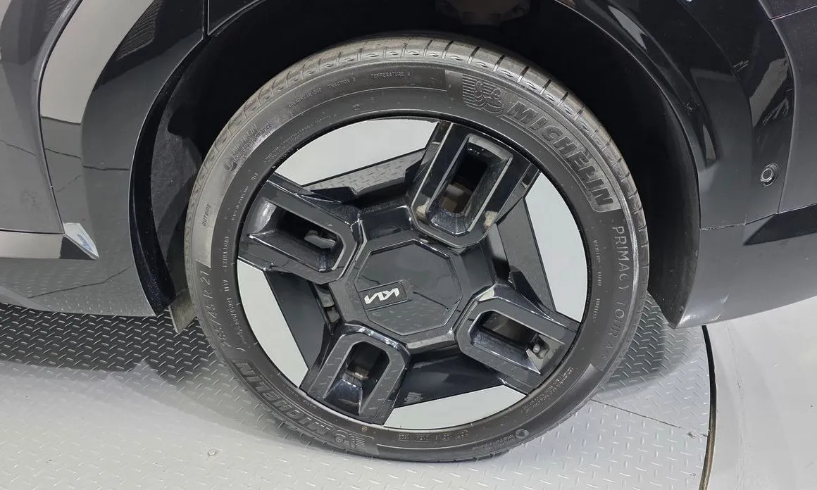 Kia EV9 2024 из KR, фото 8