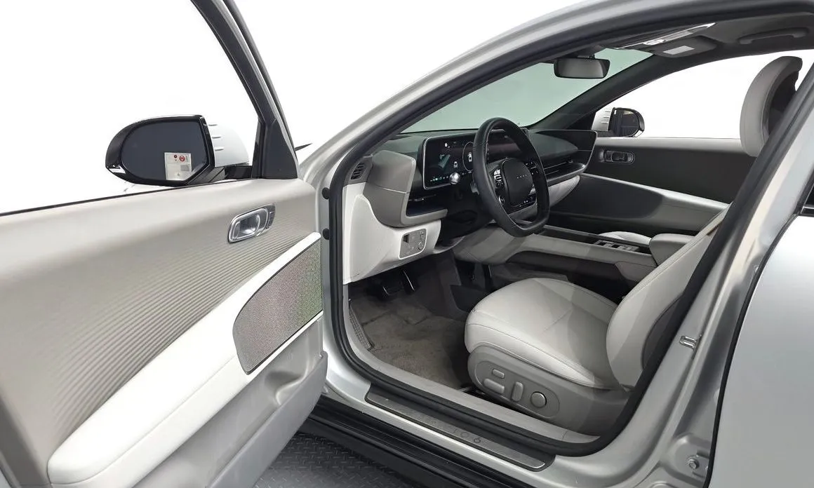 Hyundai Ioniq6 2023 из KR, фото 6